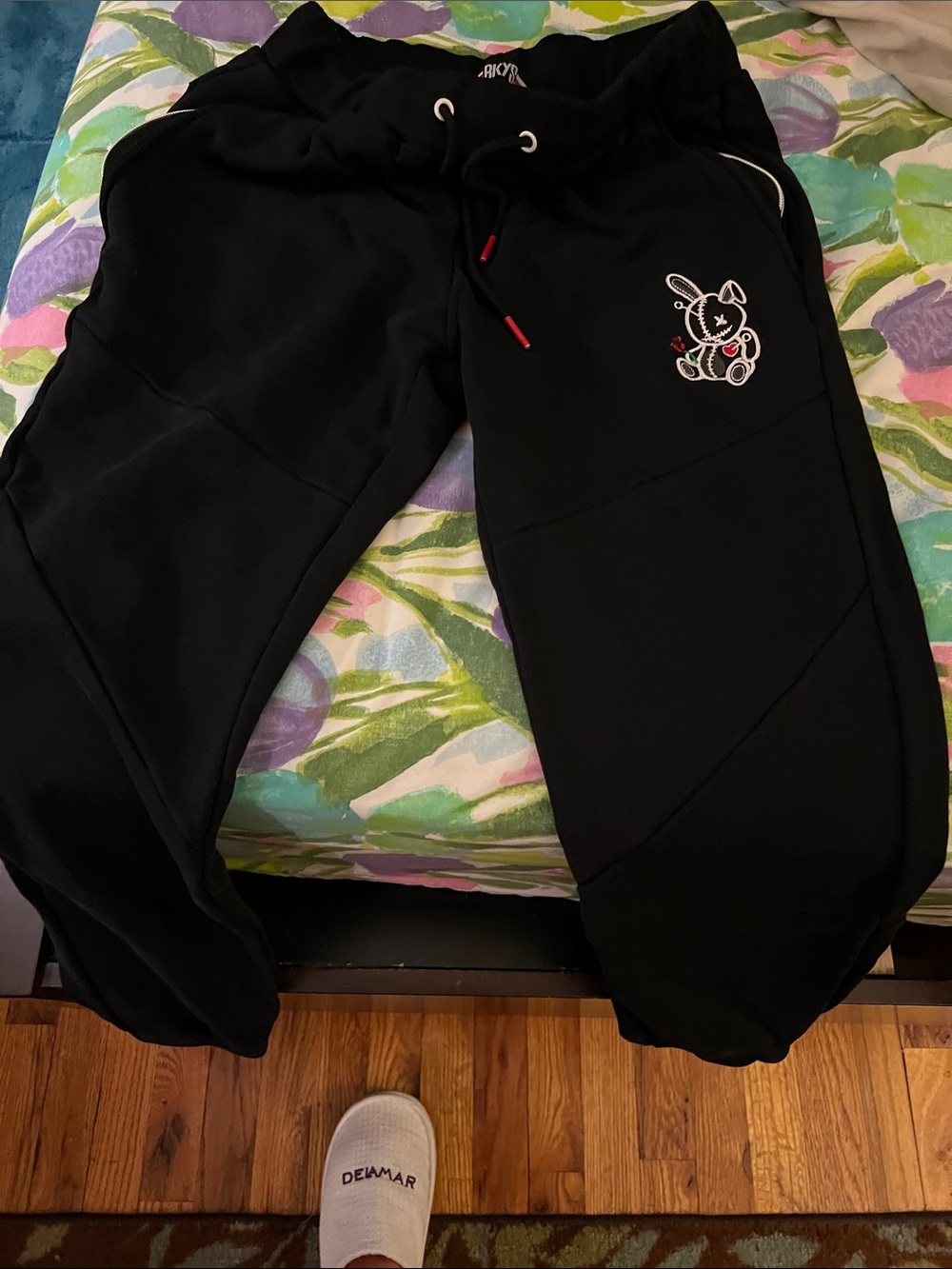 BJYS Black Jogger Sweatpants with Bunny Patch size M